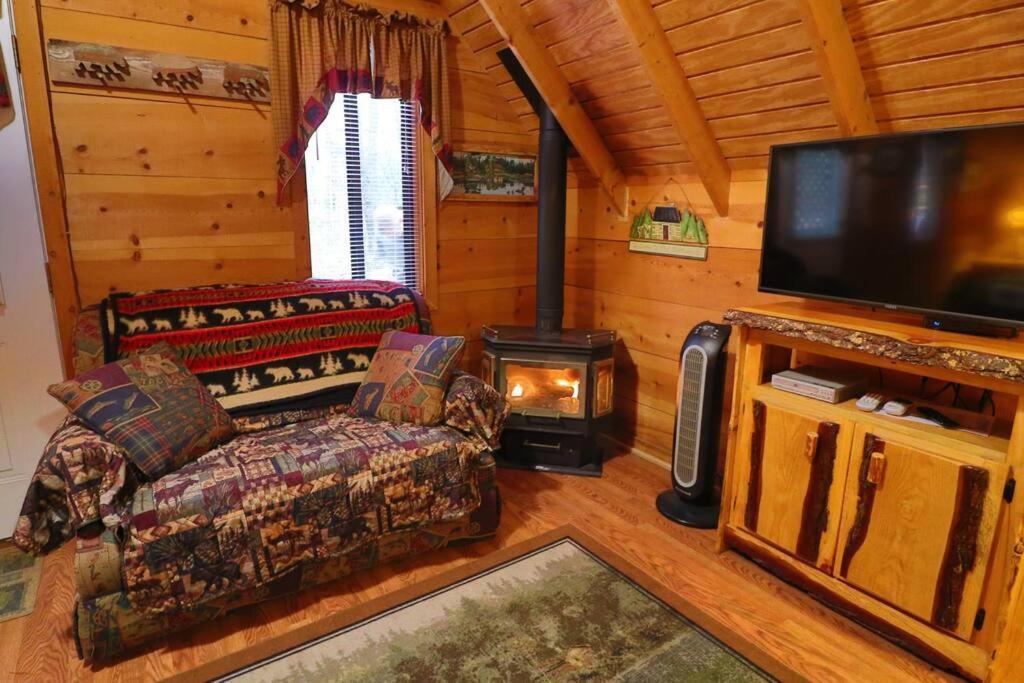 הלן Cute Updated Mountain Cabin Fireplace #3 מראה חיצוני תמונה